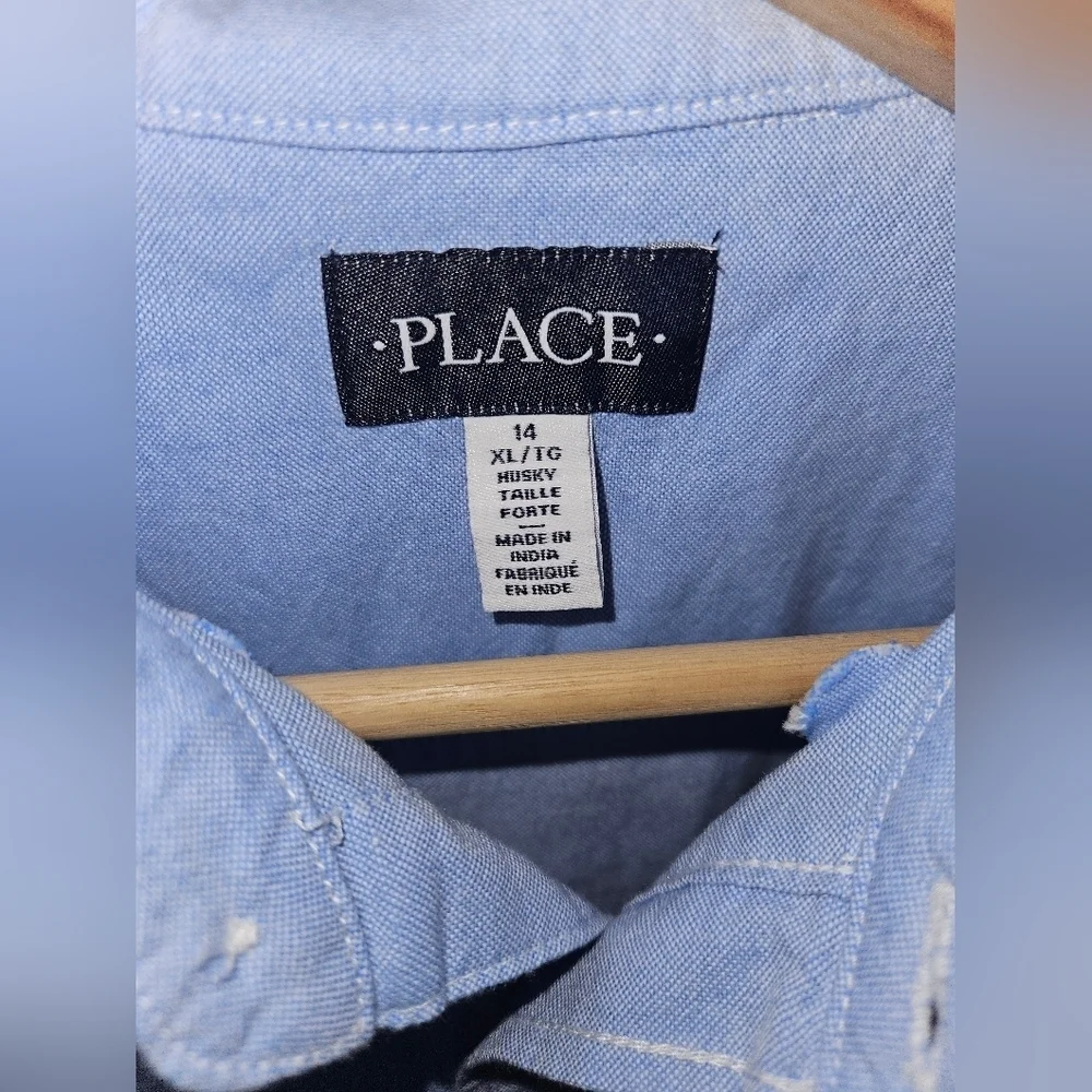 The Children's Place Oxford Blue Button Up Long Sleeve Shirt. Classic Style 14H